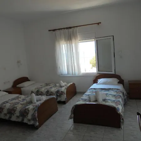Aparthotel Chrissa 3*