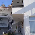 Chrissa Hotel de apartamente