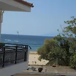 Chrissa Hotel de apartamente 3*