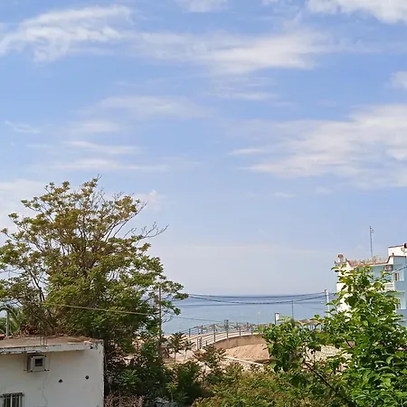 Hotel apartamentowy Chrissa 3*